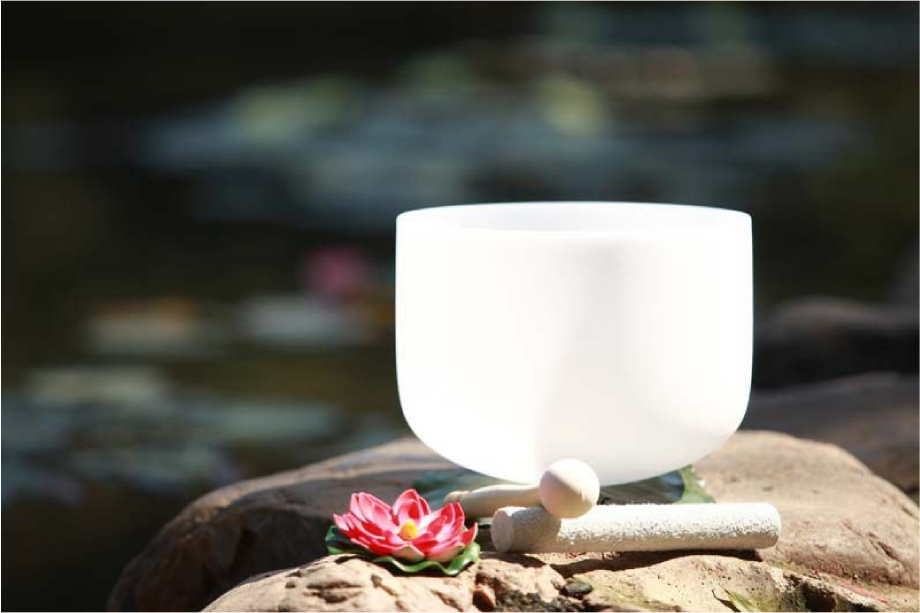 Crystal Singing Bowls: The Complete Guide (Updated 2025)
